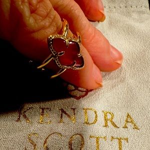 NWOT Kendra Scott ring with open back gold with azalea stone